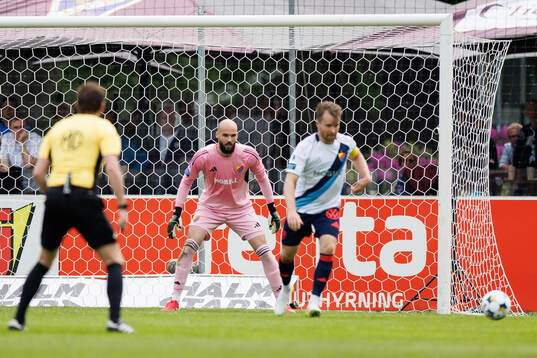 Djurgårdens målvakt Filip Manojlovic