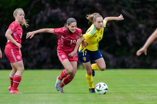 Ida-Sofie Rathe of Denmark and Augusta Priks of Sweden