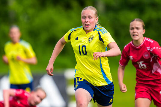 Nova Selin of Sweden