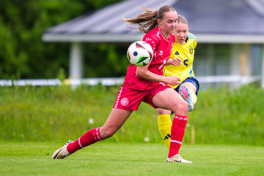 Mille Kjærsgaard Thomsen of Denmark and Paula Broddner