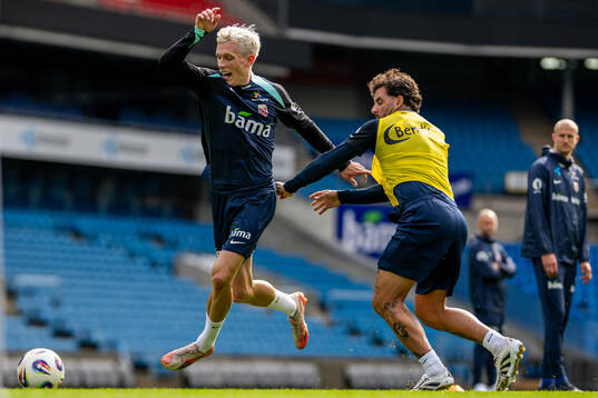 Marcus Holmgren Pedersen and Aron Dønnum of the Norwegian