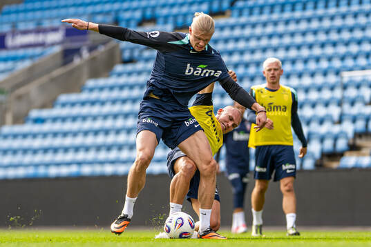 Erling Braut Haaland and Leo Østigård of the Norwegian
