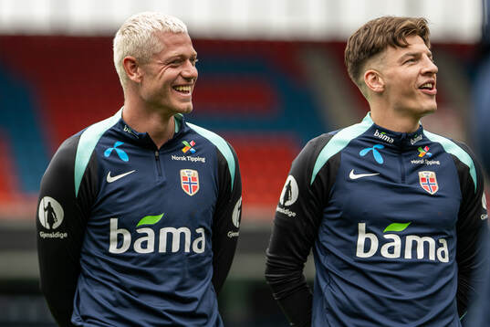 Julian Ryerson and Jostein Gundersen of the Norwegian