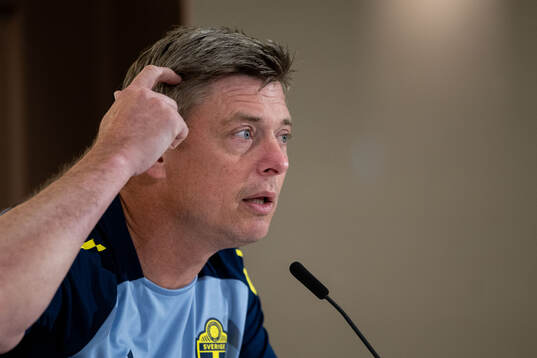 Head coach Jon Dahl Tomasson of the Swedish men's national