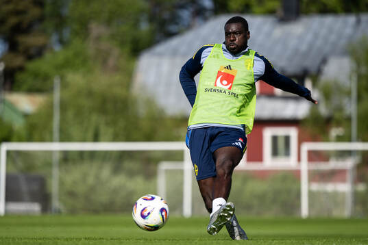 Ken Sema of the Swedish men's national football team