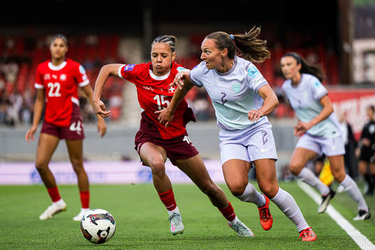 Iman Beney of Switzerland and Marit Bratberg Lund of Norway