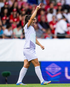 Vilde Bøe Risa of Norway celebrates