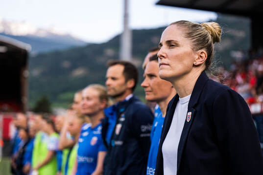 Head coach Gemma Grainger of Norway