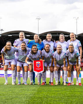 The starting eleven of Norway, from the top left; Ada