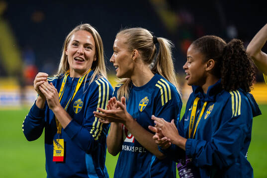 Magdalena Eriksson, Smilla Holmberg and Felicia Schröder