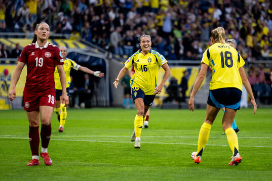 Filippa Angeldahl of Sweden celebrates with Fridolina Rolfö
