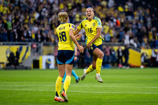 Filippa Angeldahl of Sweden celebrates with Fridolina Rolfö