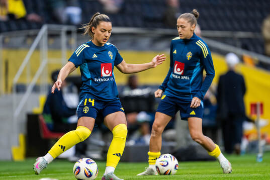 Johanna Rytting Kaneryd and Filippa Angeldahl of Sweden