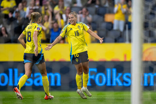 Fridolina Rolfö and Filippa Angeldahl of Sweden celebrates