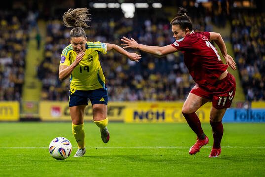 Johanna Rytting Kaneryd of Sweden and Katrine Veje of
