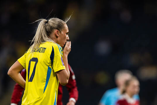 Ellen Wangerheim of Sweden celebrates