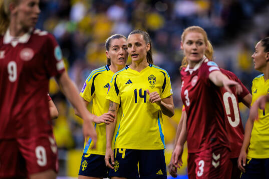 Linda Sembrant and Nathalie Björn of Sweden