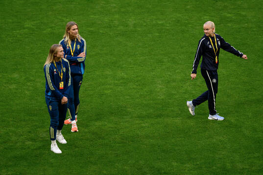 Magdalena Eriksson and Fridolina Rolfö of Sweden with