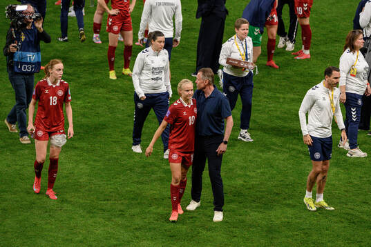 Pernille Harder and Head coach Andreé Jeglertz of Denmark