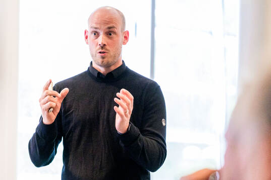 Rögle damlags tränare Julius Bergkvist