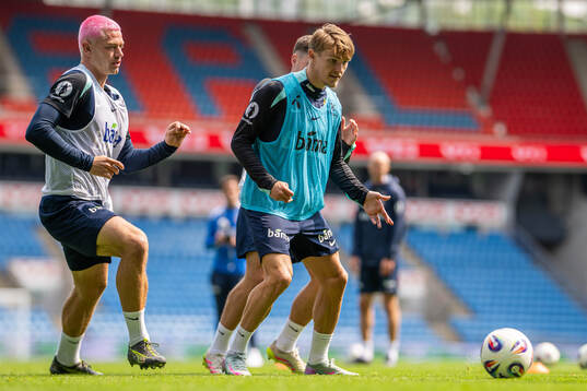 Julian Ryerson and Martin Ødegaard of the Norwegian