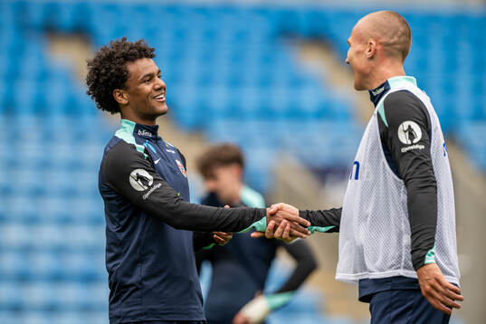 Oscar Bobb and Leo Østigård of the Norwegian national