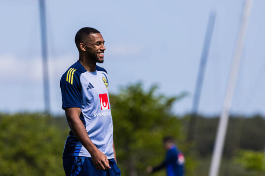 Isak Hien of the Swedish men's national football team