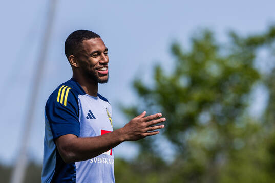 Isak Hien of the Swedish men's national football team