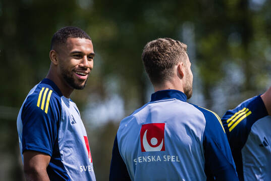 Isak Hien of the Swedish men's national football team