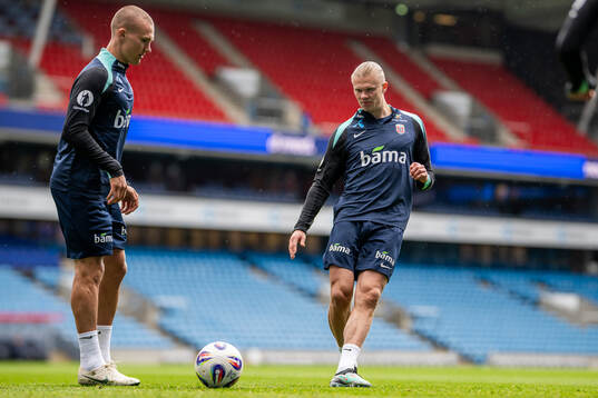 Leo Østigård and Erling Braut Haaland of the Norwegian