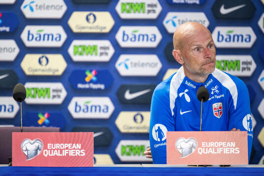 Head coach Ståle Solbakken of the Norwegian national