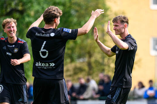 Ängelholms Anton Nilsson jublar