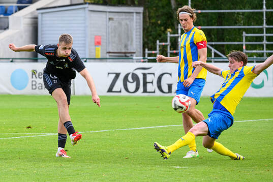 Ängelholms André Gustafson mot Eskilsminnes Johan Albin