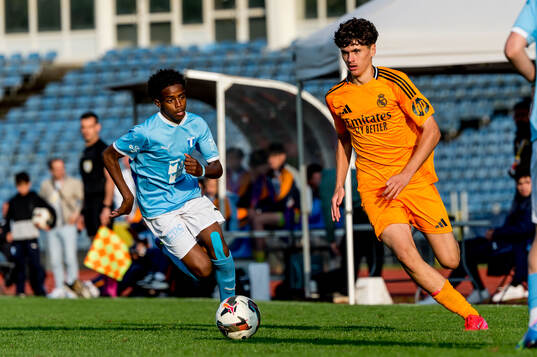 Bläddra bland fler bilder av Fotboll, Malmö Trophy, Malmö FF - Real Madrid
