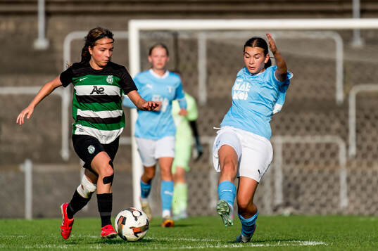 Sporting CPs Maria Cunha och Malmö FFs spelare