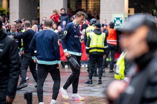 Sander Berge of Norway arrives