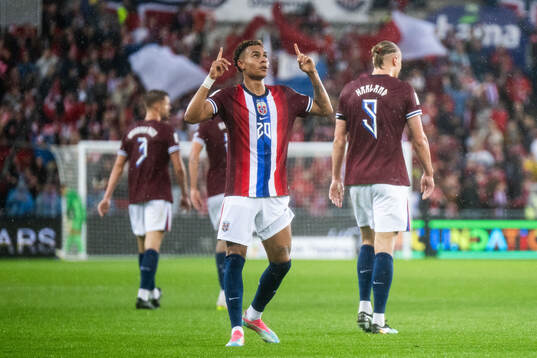 Antonio Nusa of Norway celebrates
