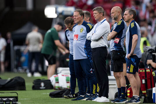 Assistant coach Remy Reijnierse and head coach Jon Dahl