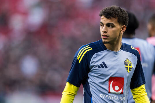 Yasin Ayari of Sweden