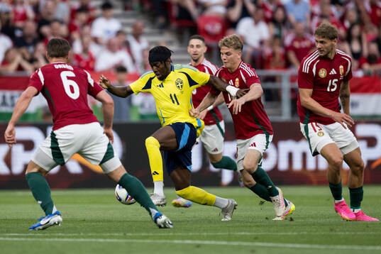 Anthony Elanga of Sweden against Andras Schäfer and Marton