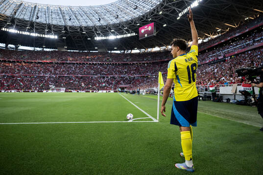 Yasin Ayari of Sweden