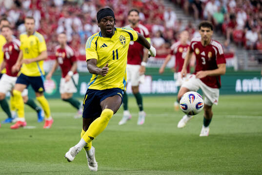 Anthony Elanga of Sweden