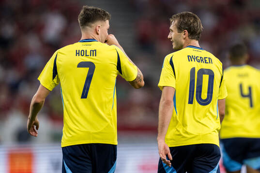 Emil Holm and Benjamin Nygren of Sweden