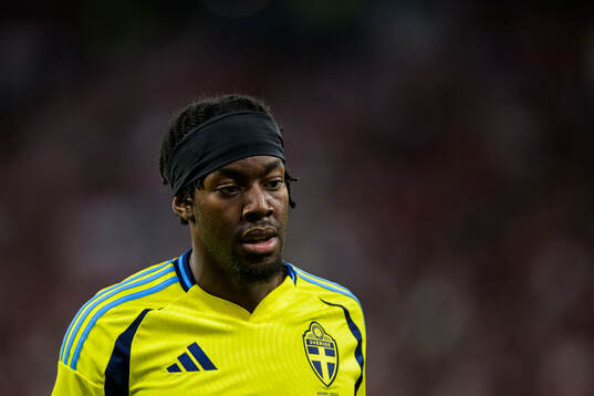Anthony Elanga of Sweden