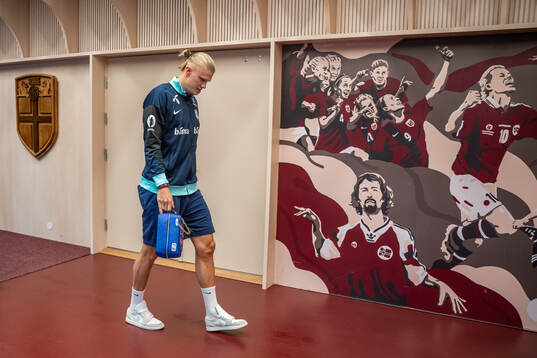 Erling Braut Haaland of Norway arrives
