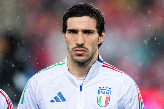 Sandro Tonali of Italy