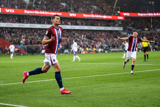 Alexander Sørloth of Norway celebrates