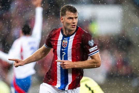 Alexander Sørloth of Norway celebrates