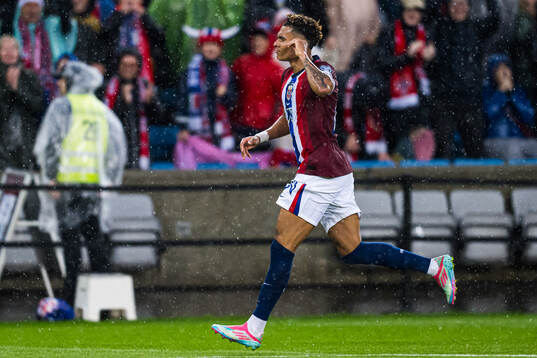 Antonio Nusa of Norway celebrates