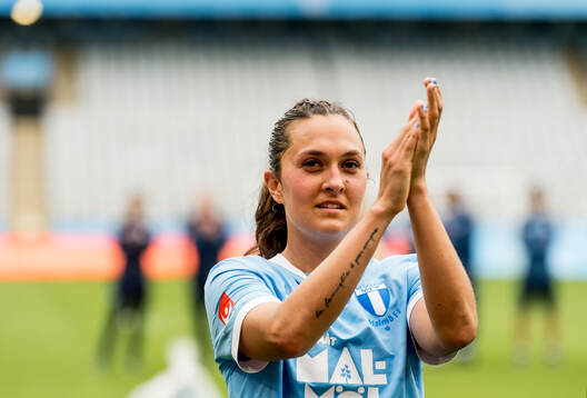 Malmö FFs Isabella D'Aquila jublar